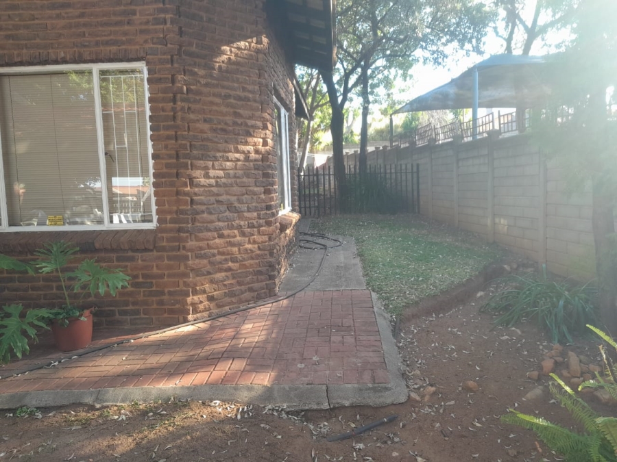 3 Bedroom Property for Sale in Geelhoutpark North West